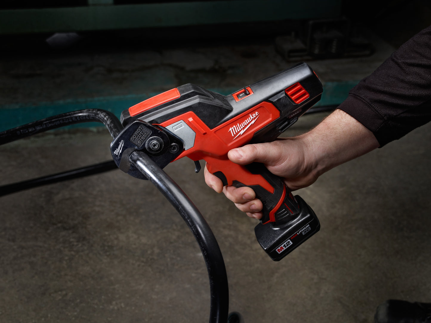 M12™ 600 MCM Cable Cutter Blade