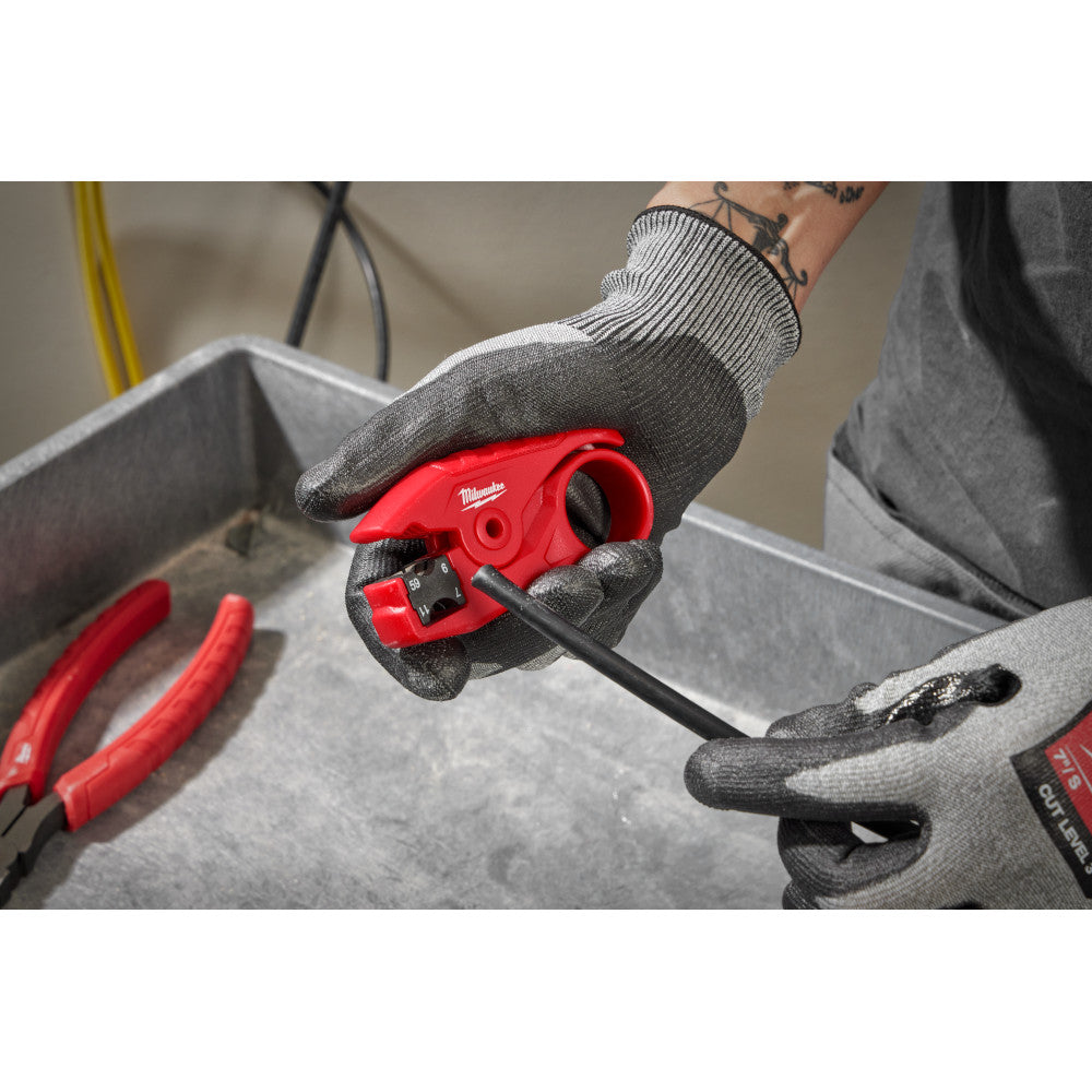 Coax Stripper