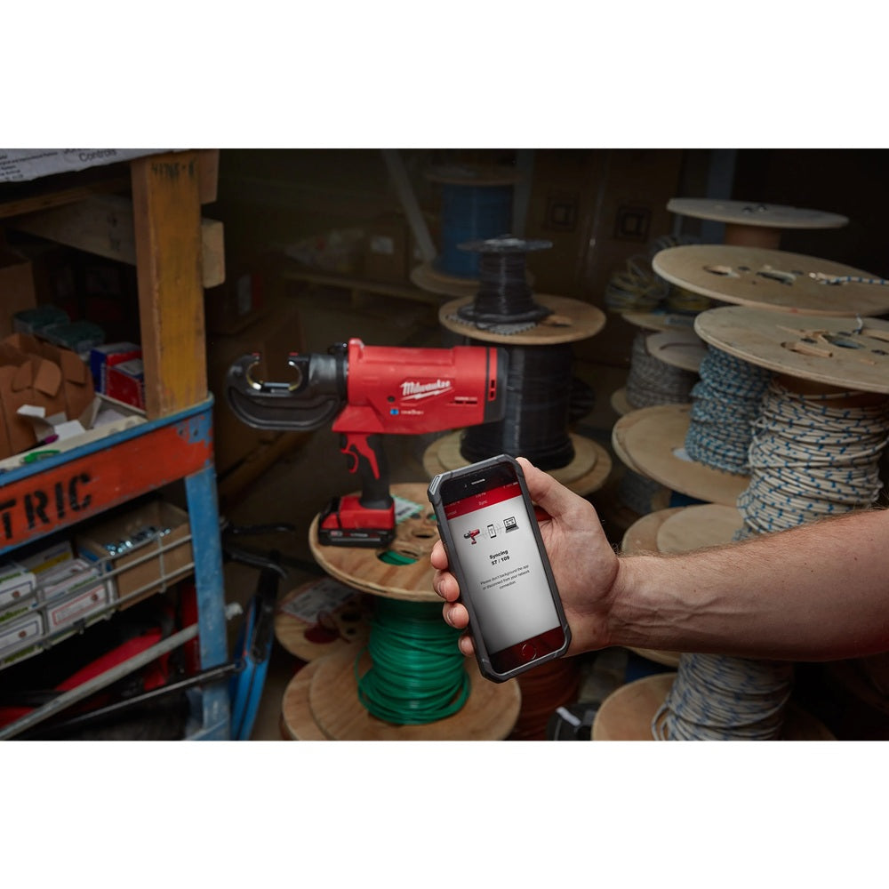 M18™ FORCE LOGIC™ 750 MCM Crimper with #6 - 750 MCM Cu Dies