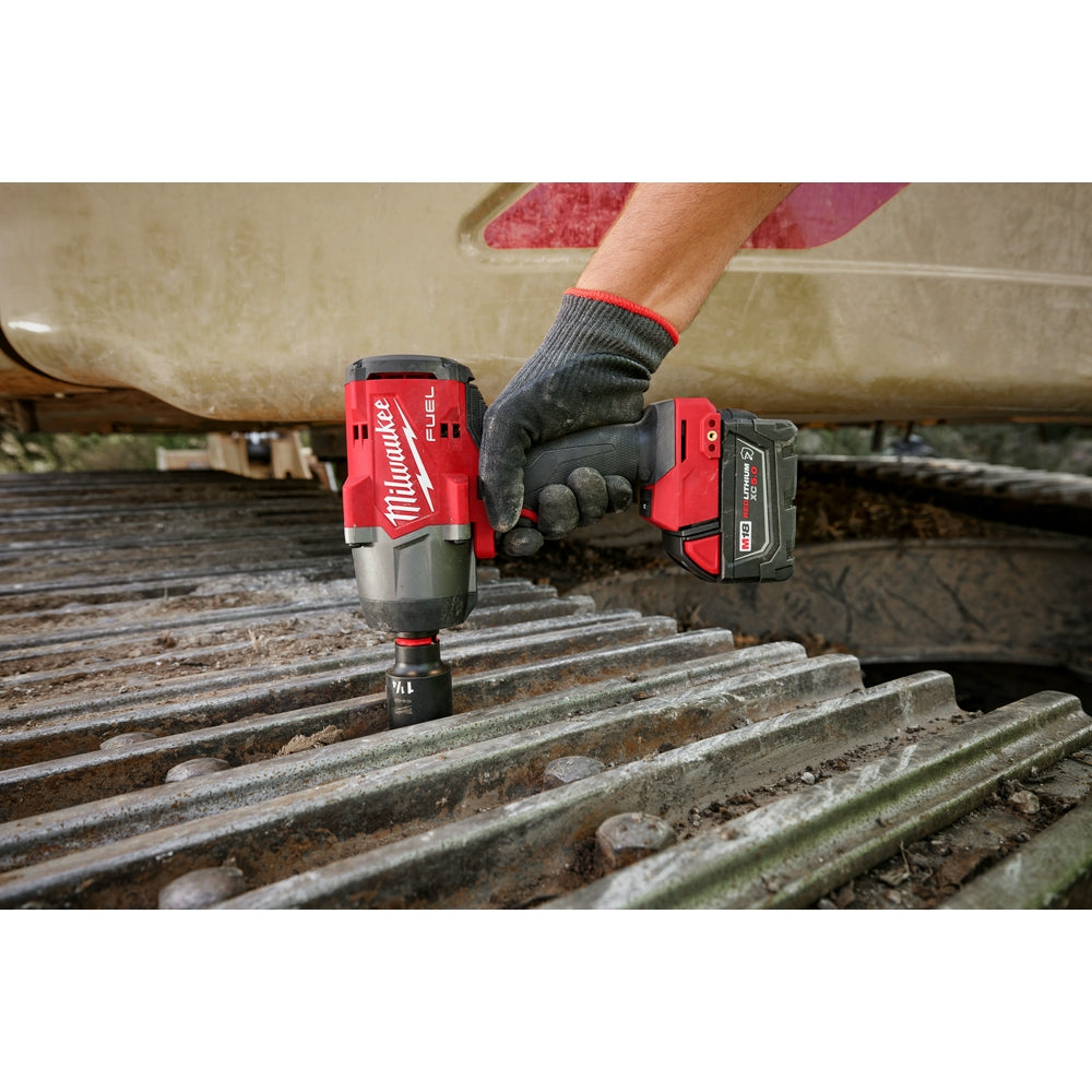 M18 FUEL™ 1/2" High Torque Impact wrench w/ Friction Ring Kit