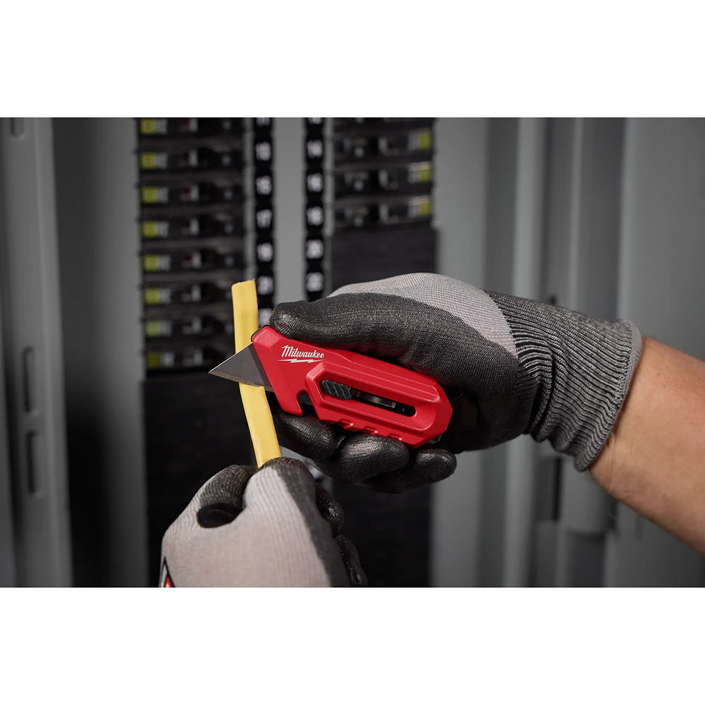 Multi-Function Compact Utility Knife