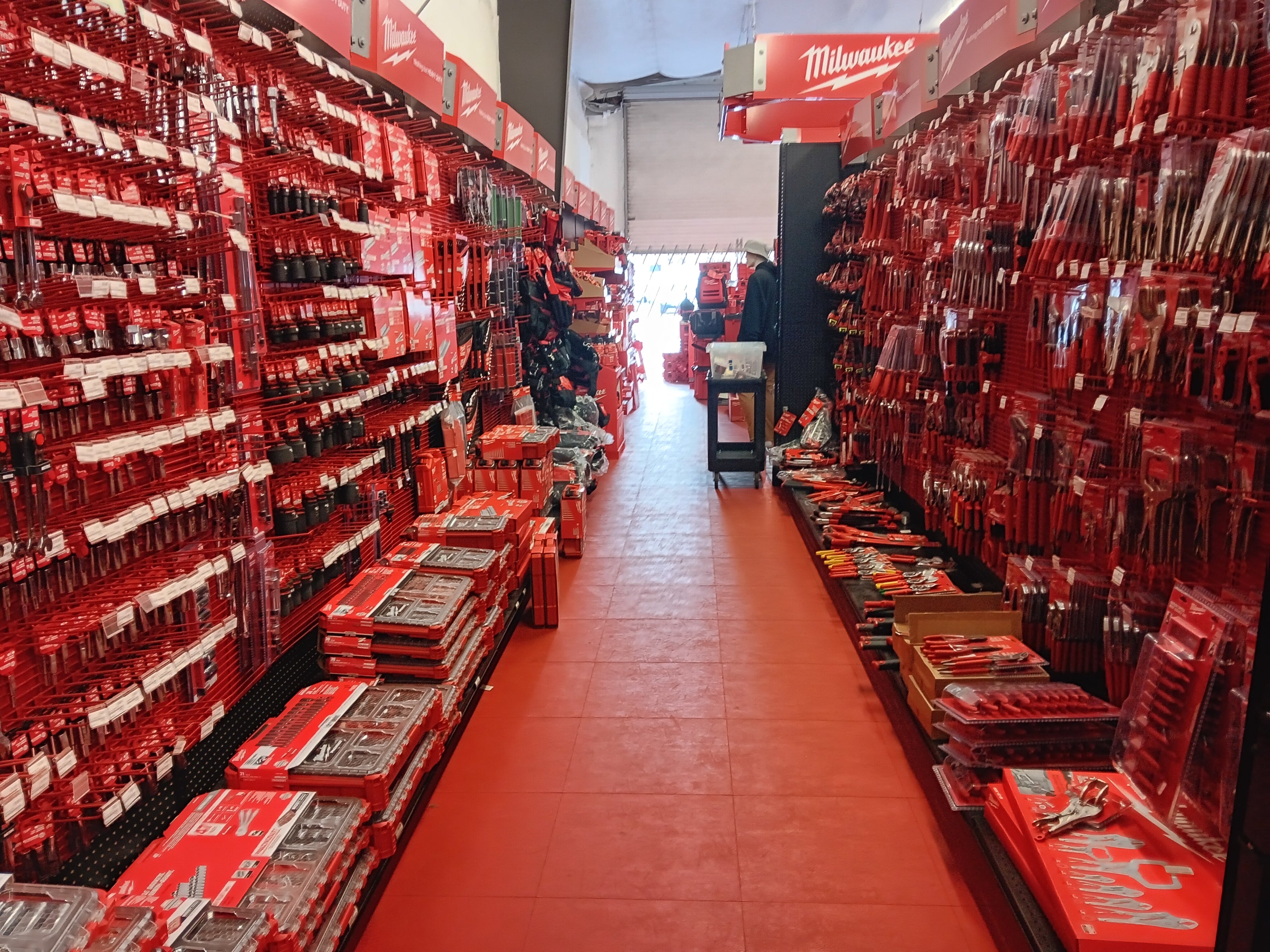 Red Tools for Pros Store